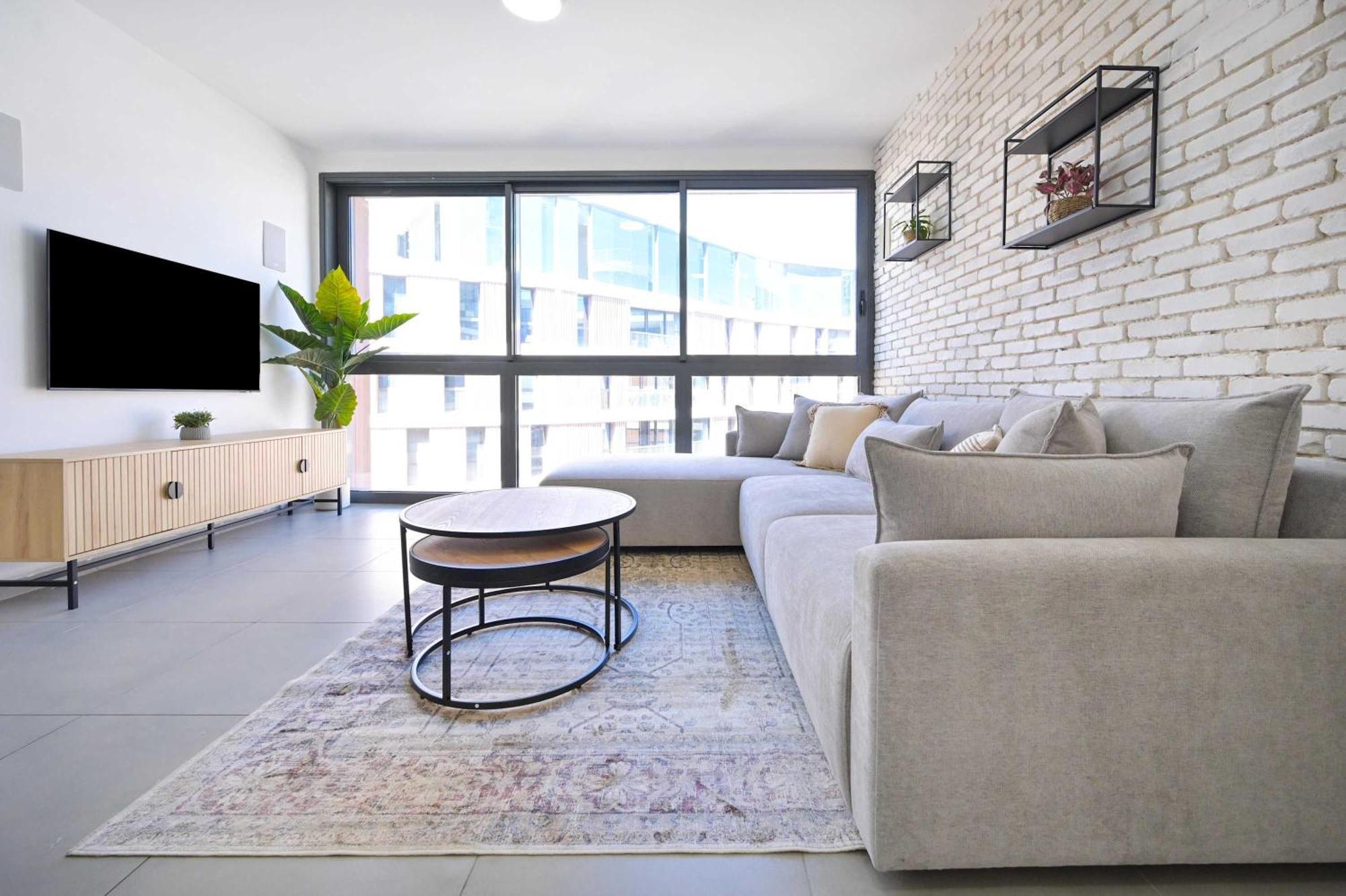 Chic & High Florentine 1br By Holyguest *